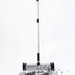Magnetbesen mit Teleskopstiel